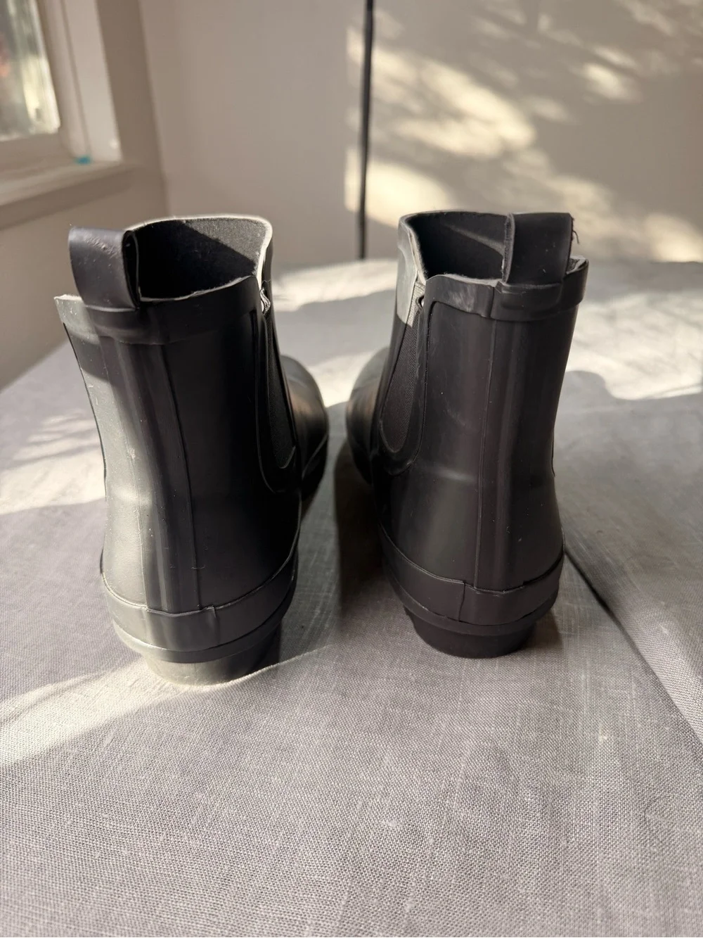 Yours Women Short Rain Boots Size 10 Black Waterproof Ankle Boots